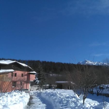 Villa Lilia アプリルツィ エクステリア 写真